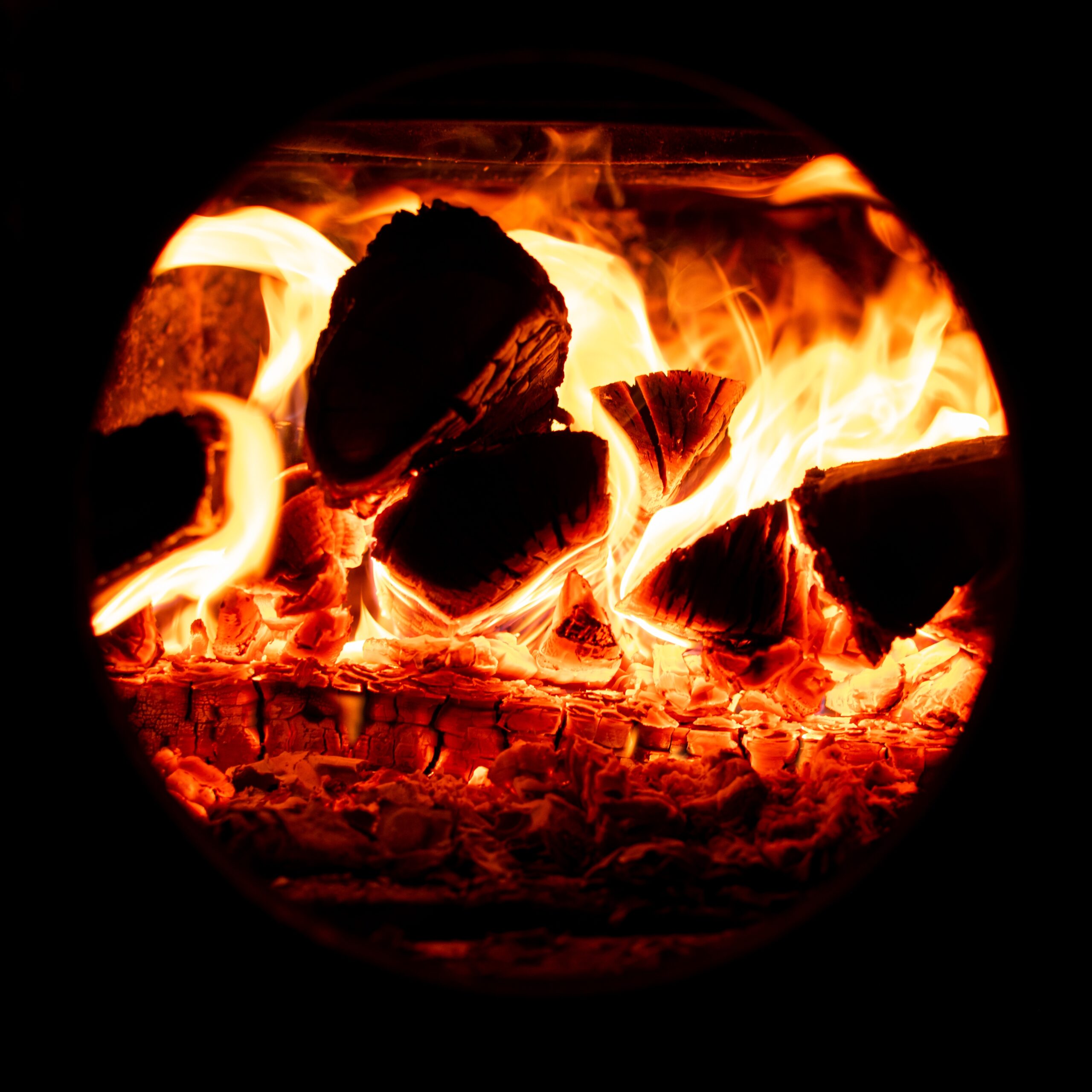 Two men jailed over Starmer-linked arson attacks