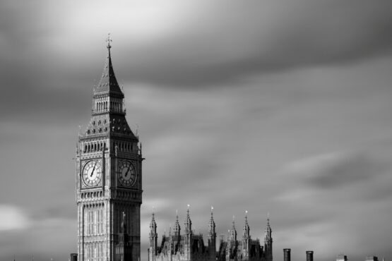 PM under pressure from Labour MPs and ministers to set timetable for exit