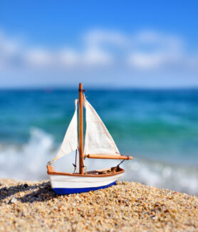Track UK's latest migration numbers - net migration, visas, asylum and small boats