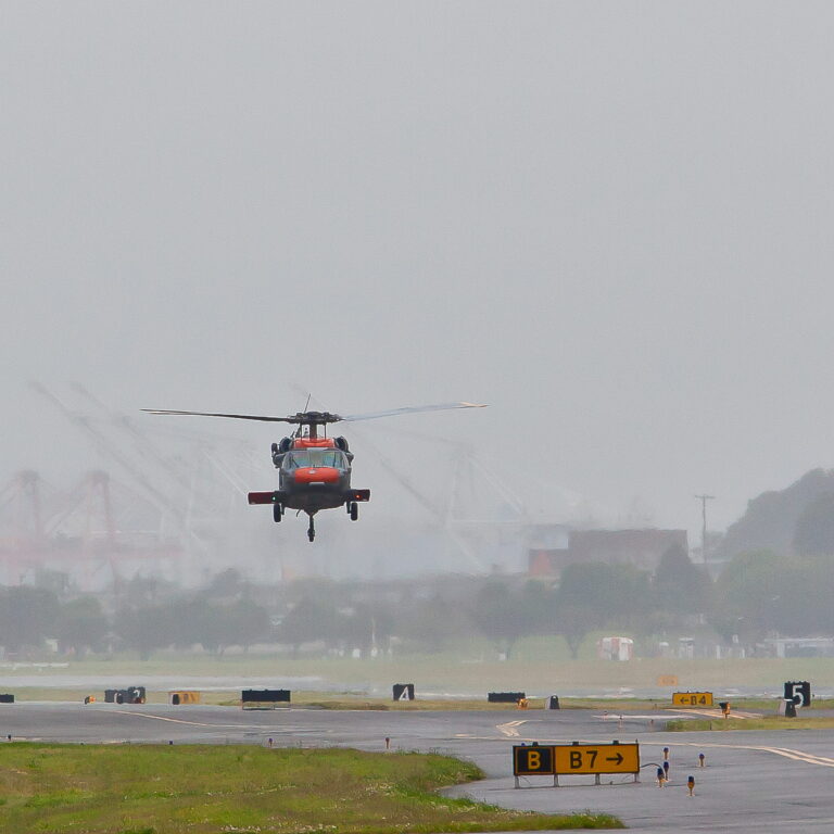 Flights scrapped evacuations urged as typhoon nears Tokyo area